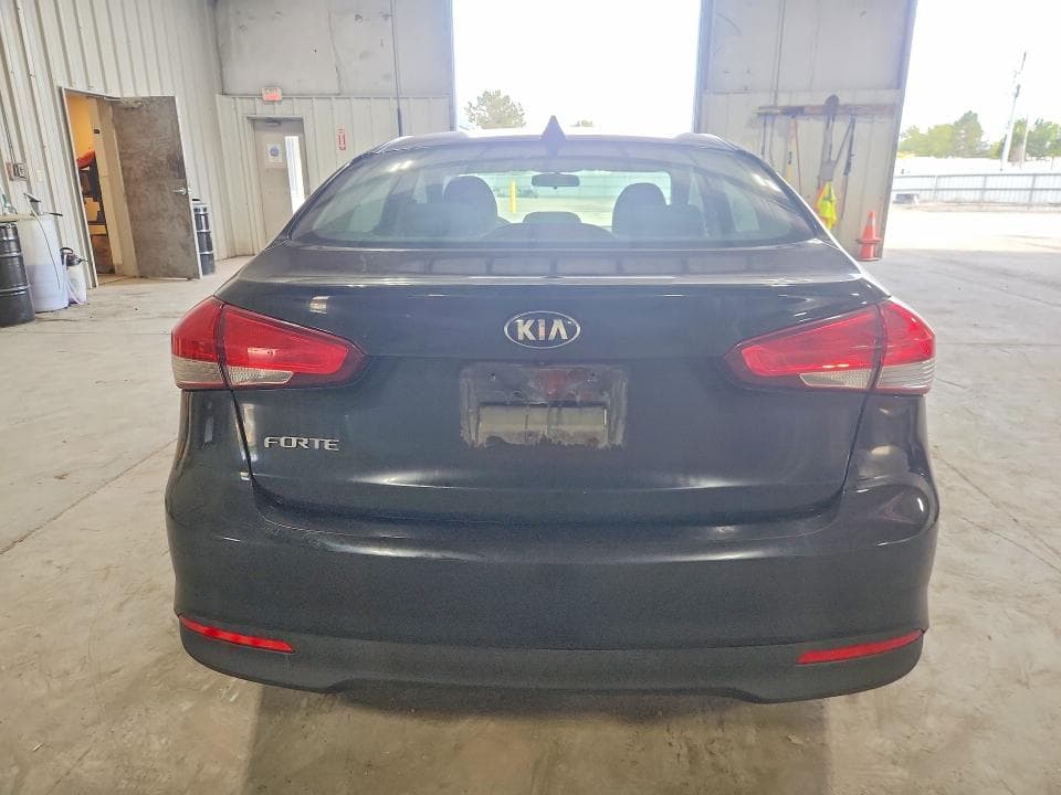 2018 KIA FORTE LX 6