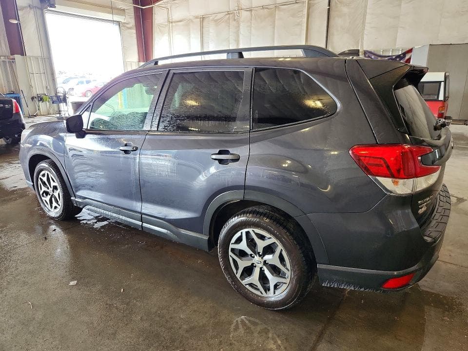 2019 SUBARU FORESTER PREMIUM 2