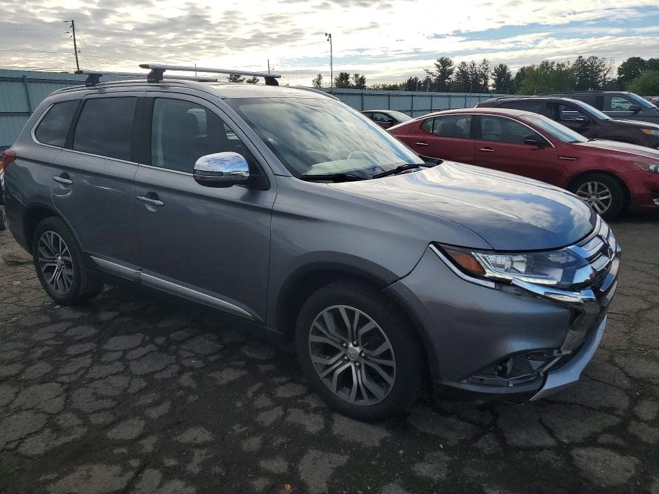 2017 MITSUBISHI OUTLANDER SE 4