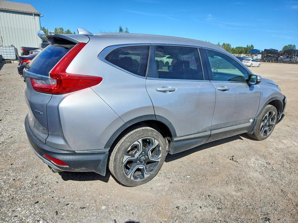 2017 HONDA CR-V TOURING 3