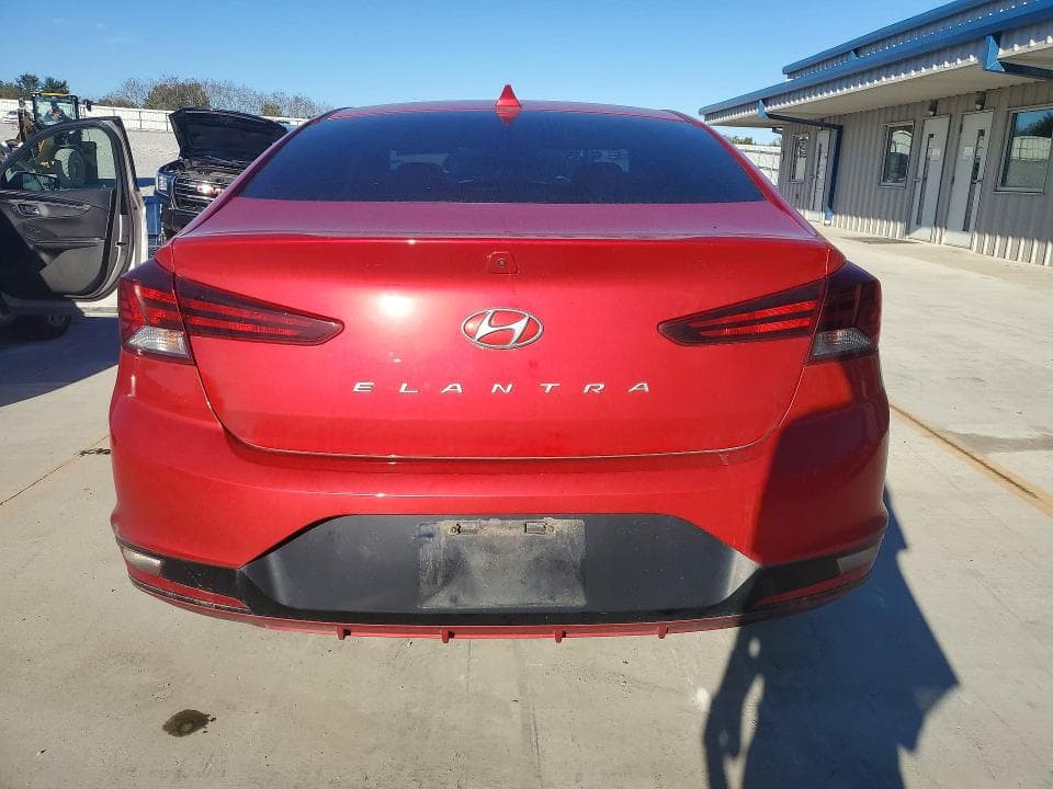 2020 HYUNDAI ELANTRA VALUE EDITION 6