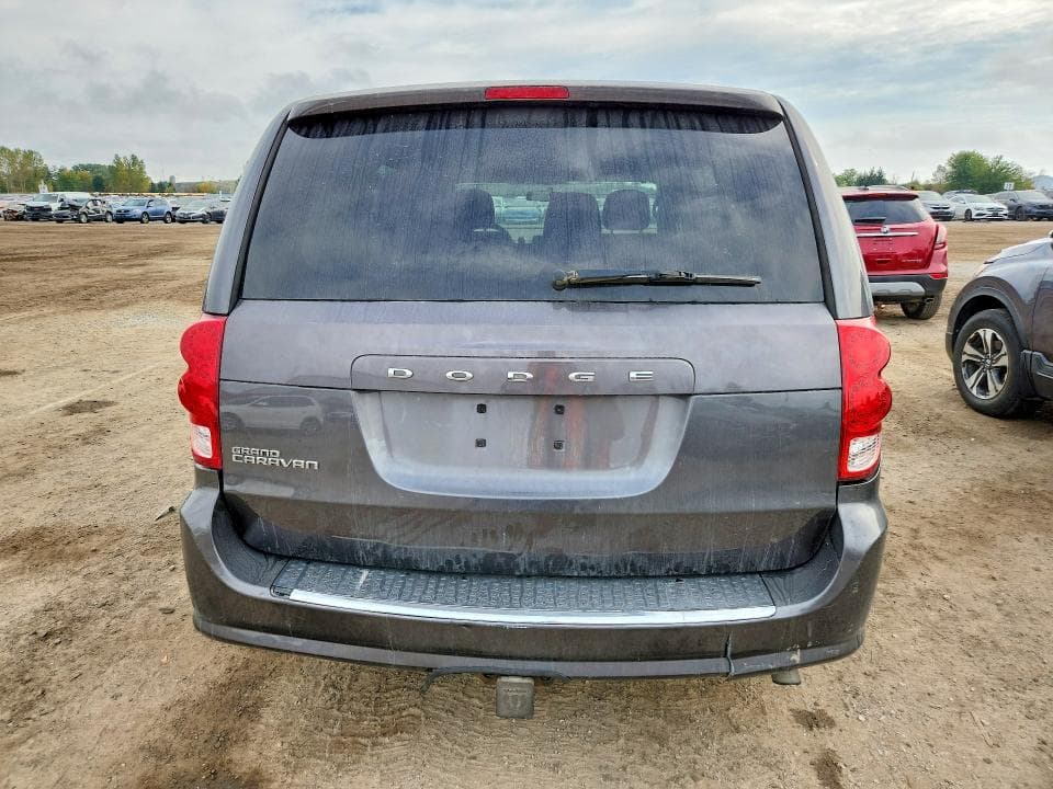 2017 DODGE GRAND CARAVAN SE 6