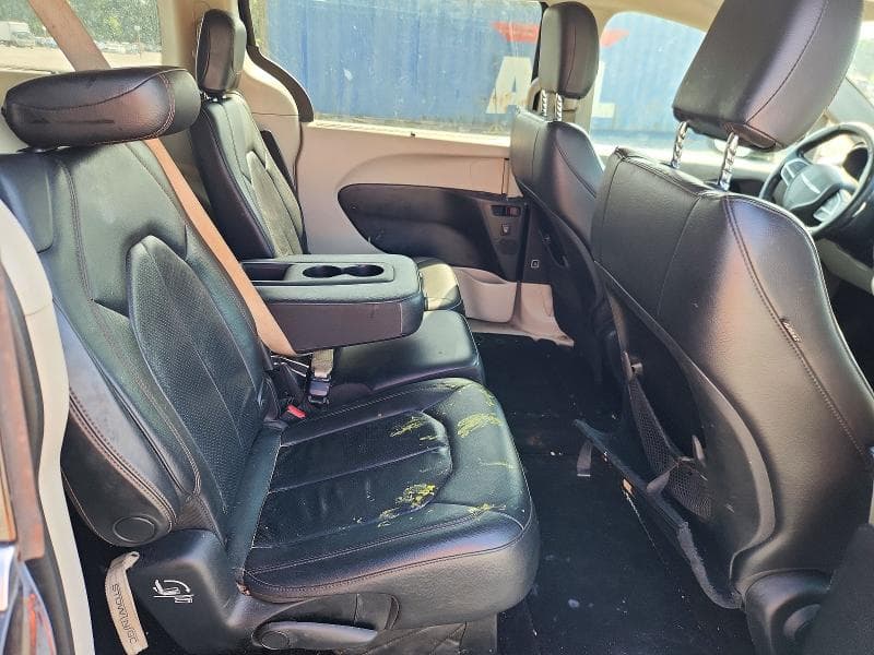 2018 CHRYSLER PACIFICA TOURING L 11