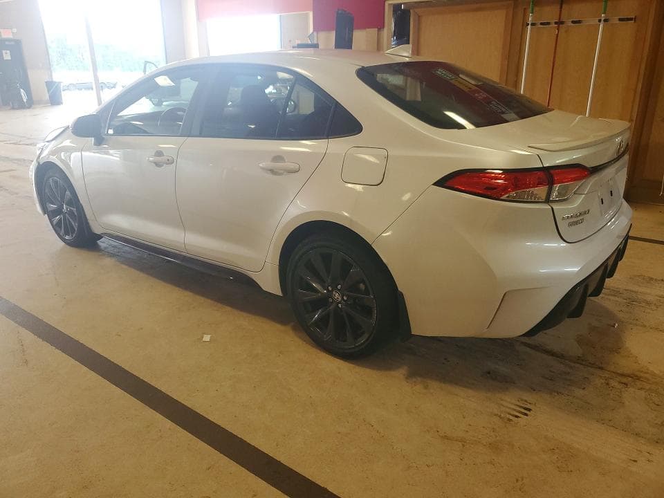 2023 TOYOTA COROLLA SE 2