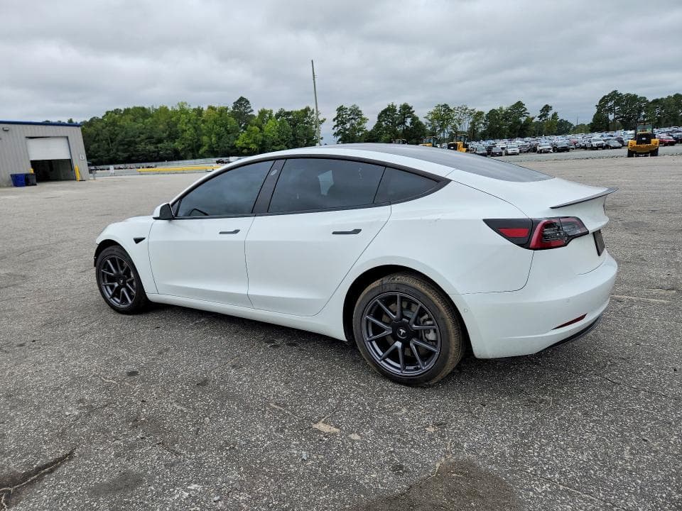 2022 TESLA MODEL 3 2