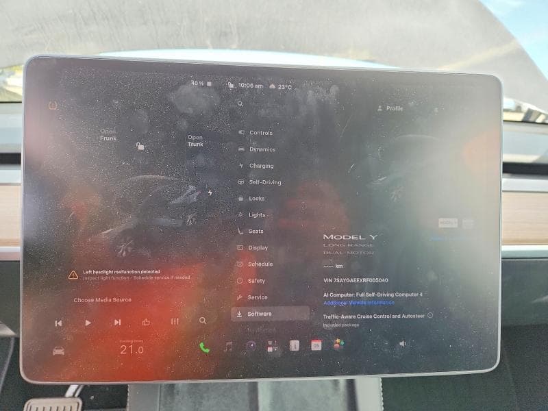 2024 TESLA MODEL Y 9