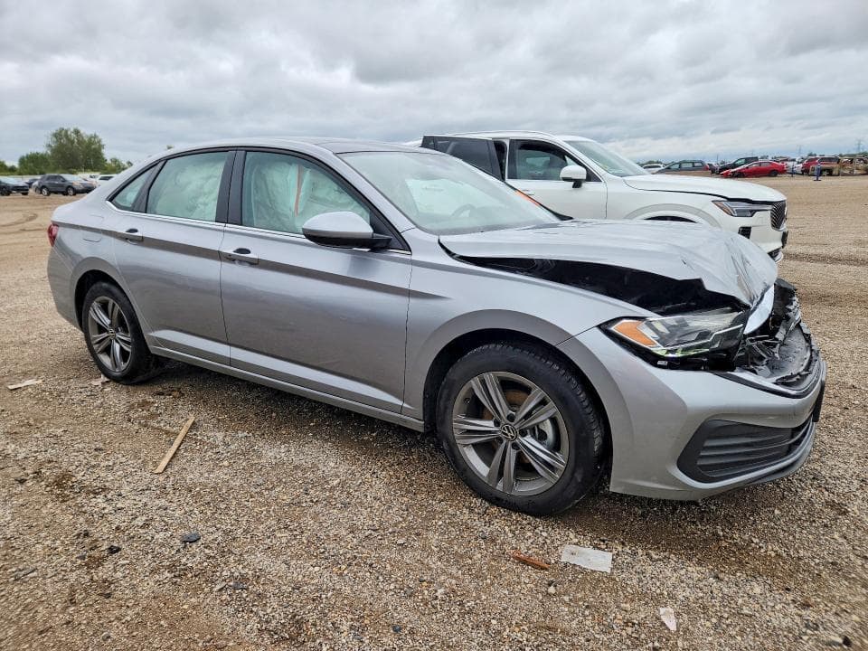 2023 VOLKSWAGEN JETTA SE 4