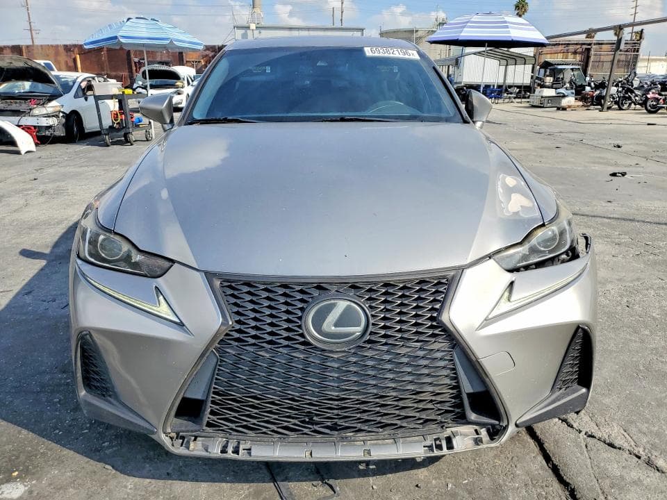 2017 LEXUS IS 200T 5