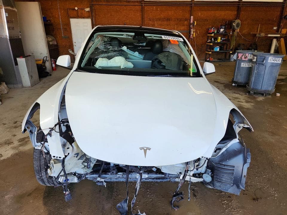 2023 TESLA MODEL Y 5