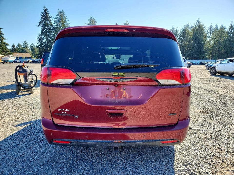 2020 CHRYSLER PACIFICA TOURING L 6