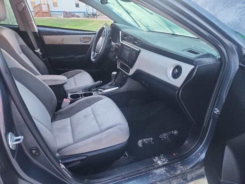 2017 TOYOTA COROLLA LE 7