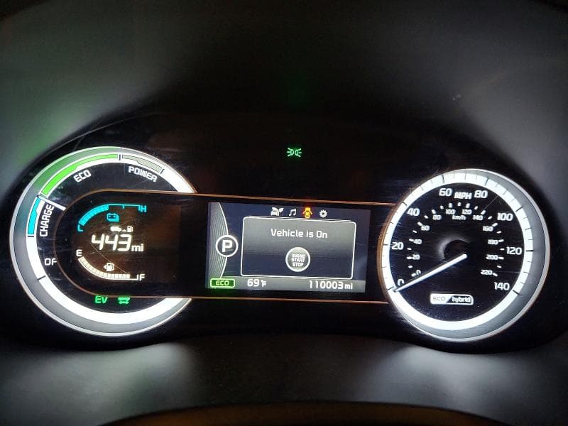 2017 KIA NIRO EX 9