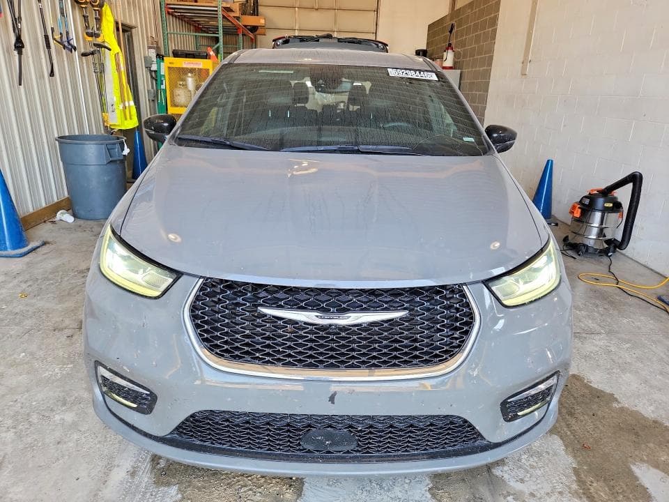 2025 CHRYSLER PACIFICA SELECT 5