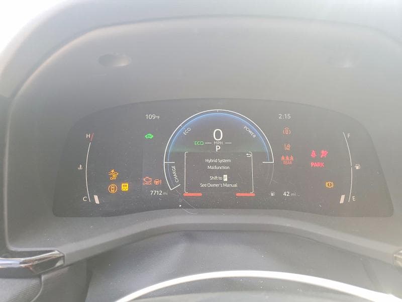 2025 TOYOTA CAMRY LE 9
