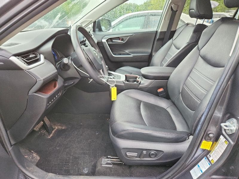 2021 TOYOTA RAV4 LIMITED 7