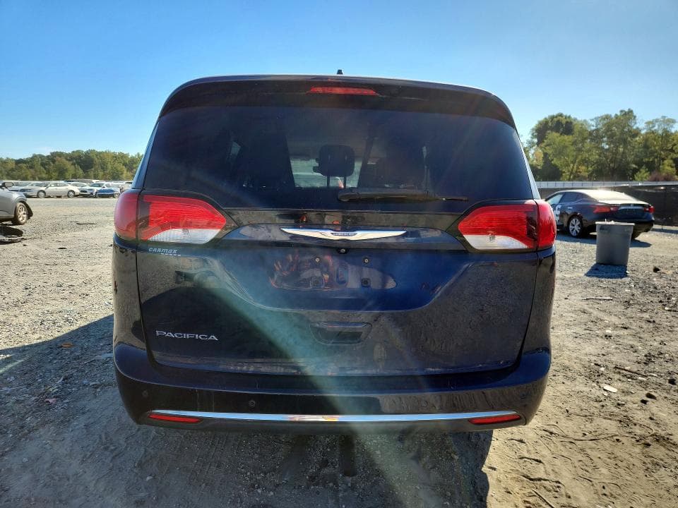 2018 CHRYSLER PACIFICA TOURING L 6