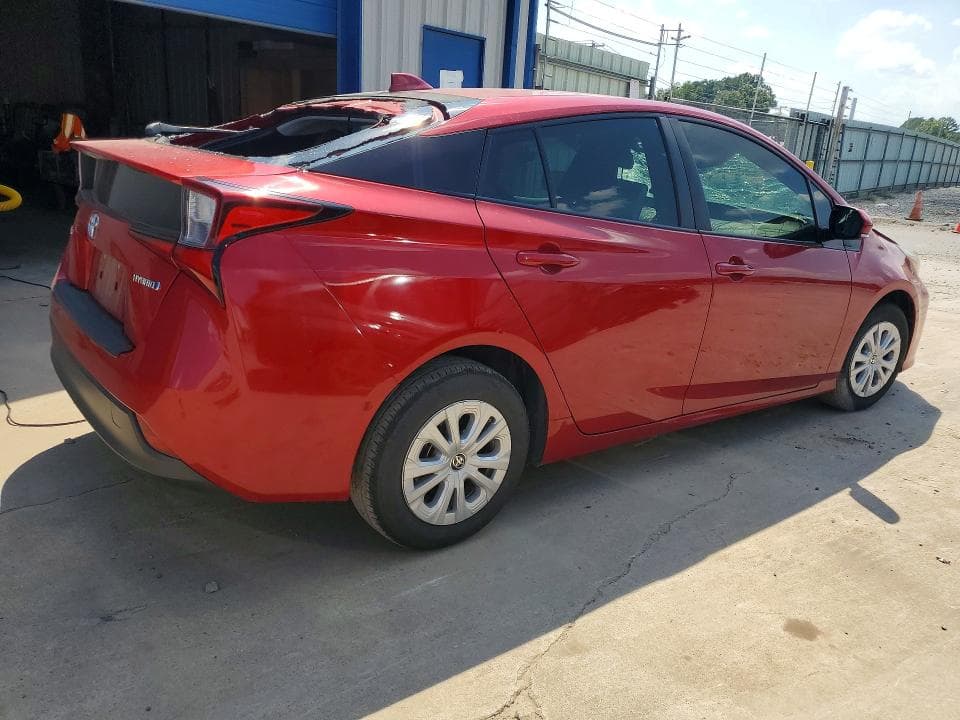 2020 TOYOTA PRIUS LE 3