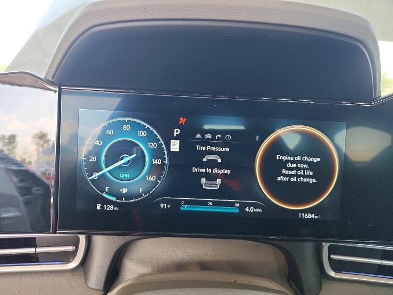 2025 HYUNDAI ELANTRA SEL 9