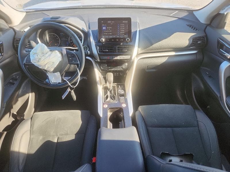 2026 MITSUBISHI ECLIPSE CROSS SE 8