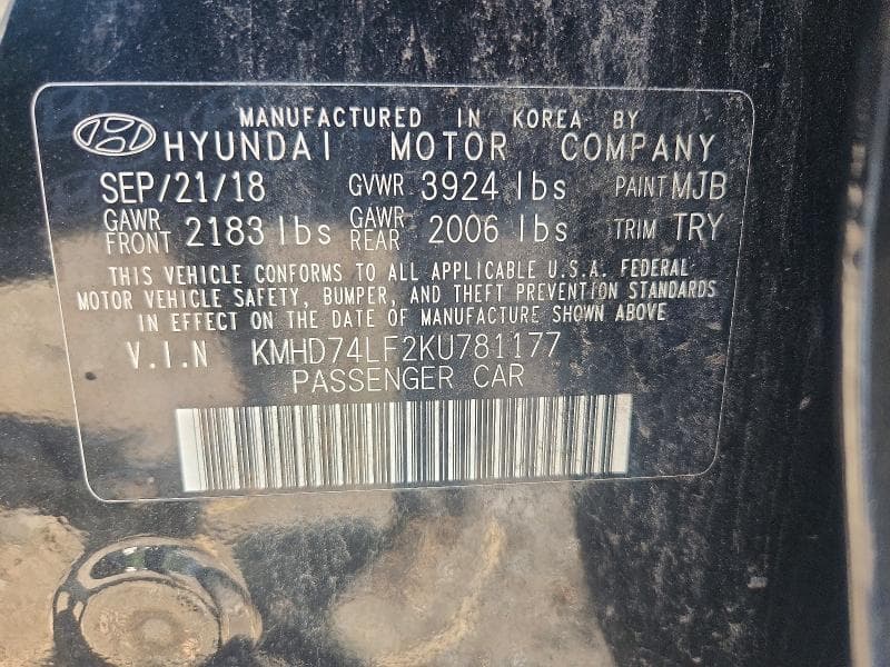 2019 HYUNDAI ELANTRA SE 12