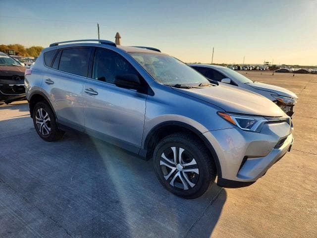 2018 TOYOTA RAV4 LE 4
