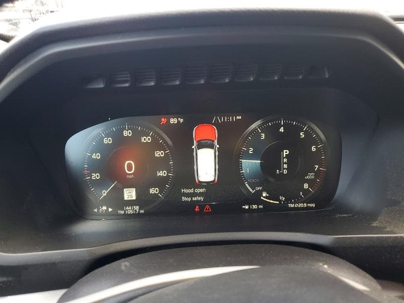 2018 VOLVO XC90 T6 9