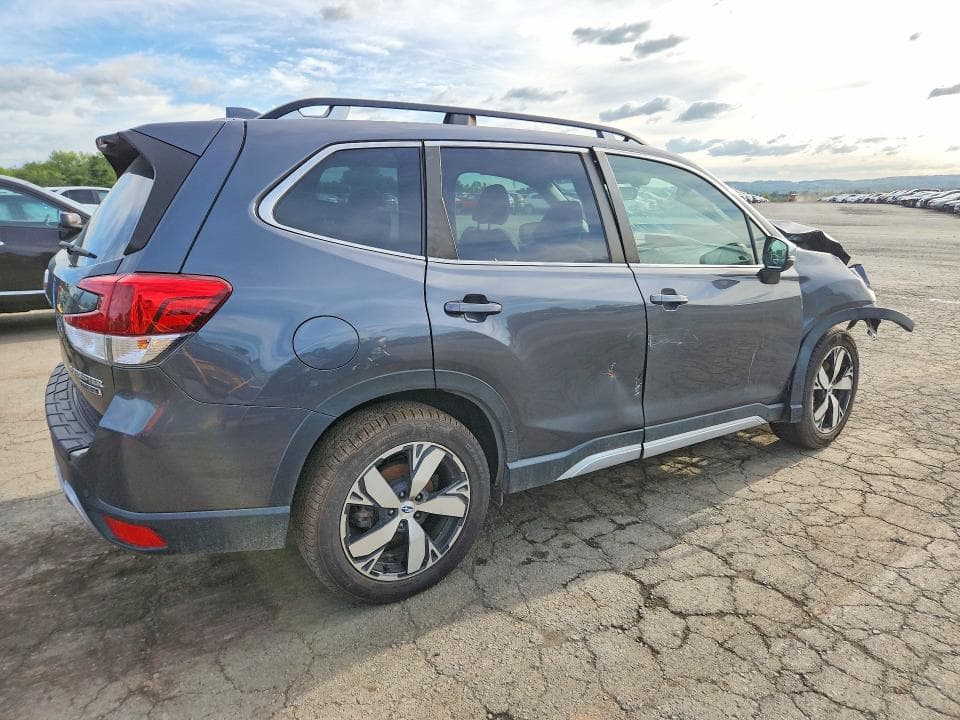 2021 SUBARU FORESTER TOURING 3