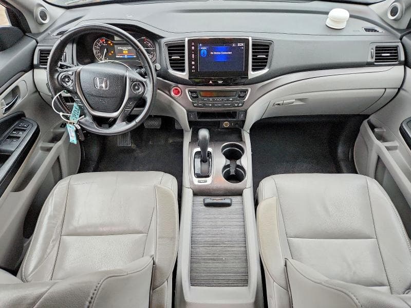 2017 HONDA PILOT EXL 8