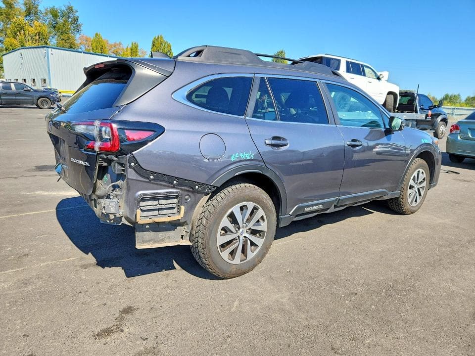 2022 SUBARU OUTBACK PREMIUM 3