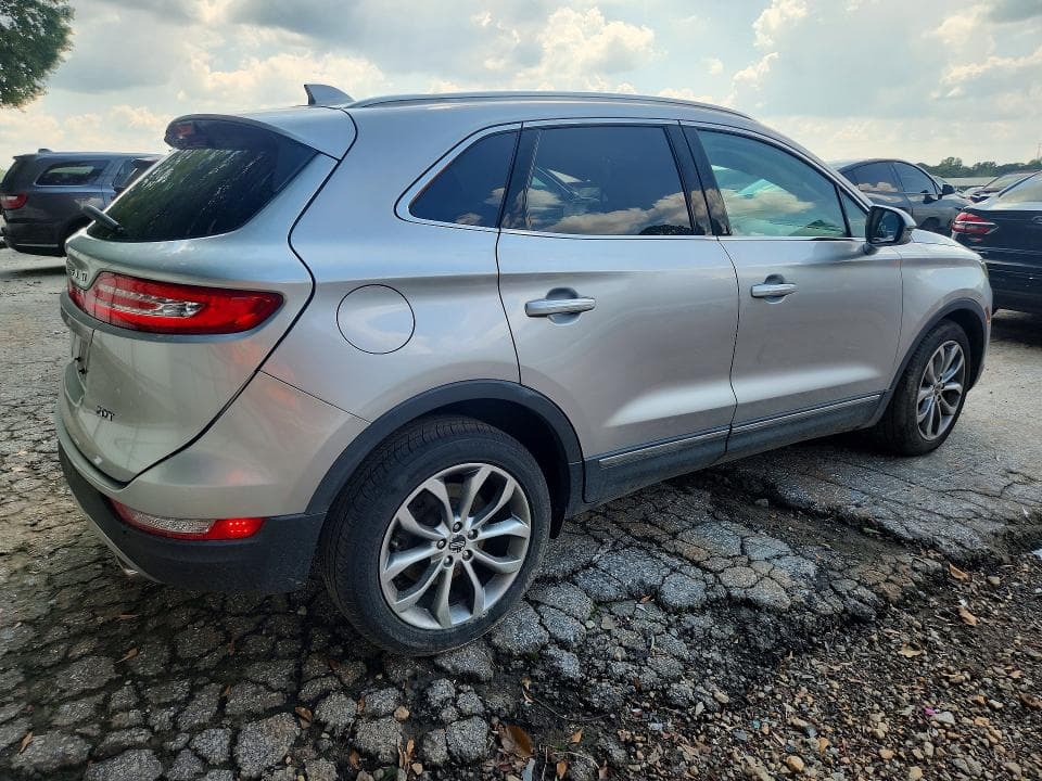 2017 LINCOLN MKC SELECT 3