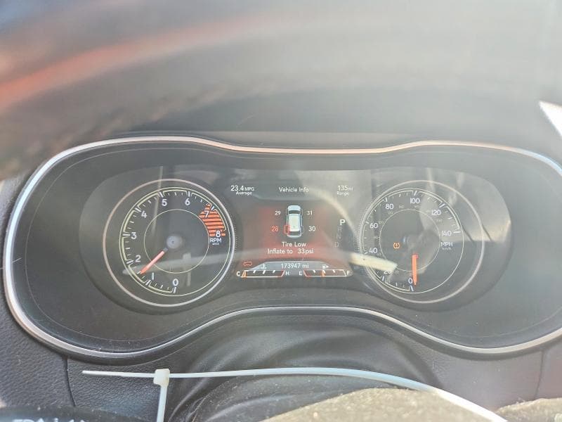 2019 JEEP CHEROKEE LIMITED 9