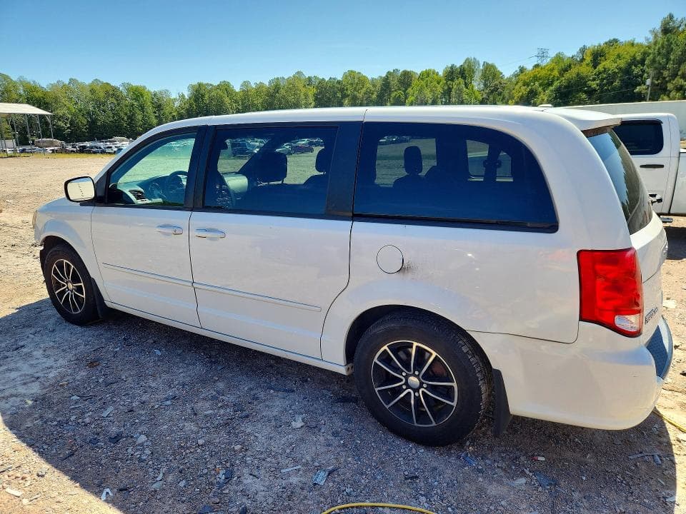 2017 DODGE GRAND CARAVAN SE 2