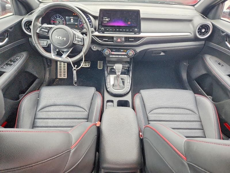 2024 KIA FORTE GT 8
