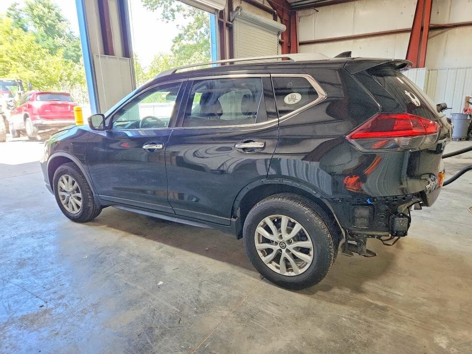 2020 NISSAN ROGUE SV 2