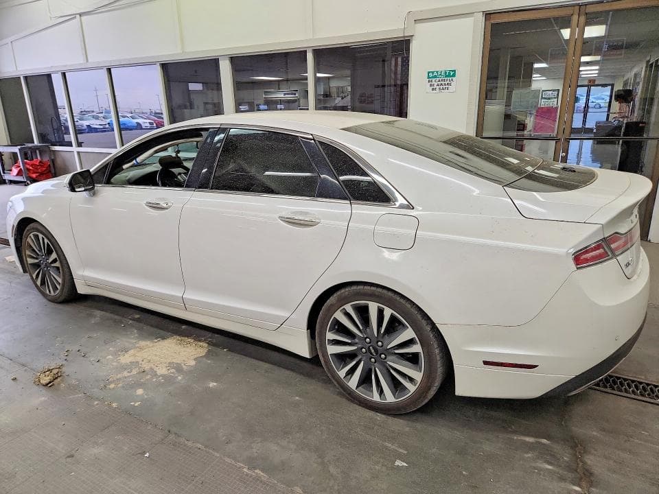 2018 LINCOLN MKZ RESERVE 2