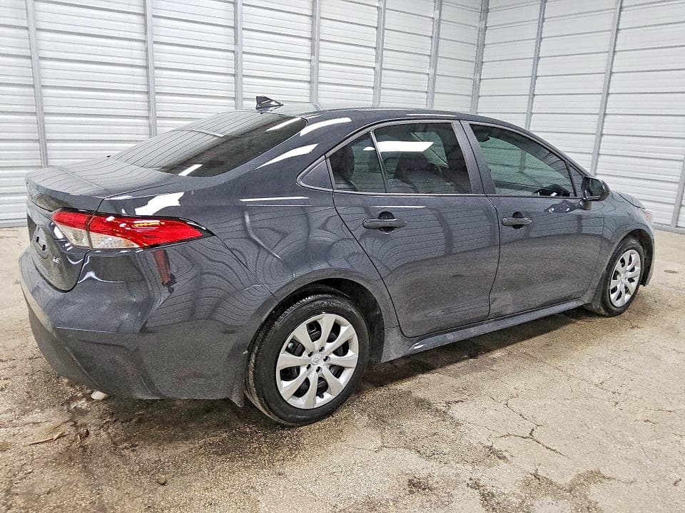2026 TOYOTA COROLLA LE 3