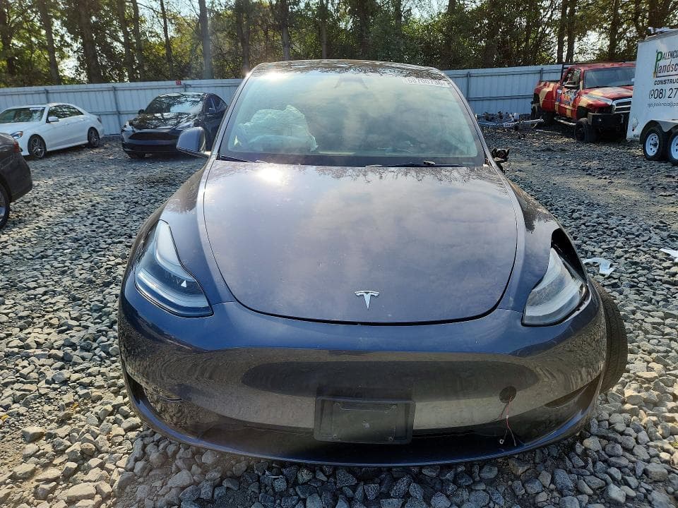 2023 TESLA MODEL Y 5