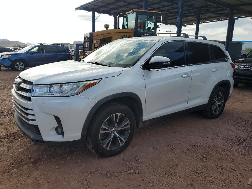 2019 TOYOTA HIGHLANDER LE PLUS - 1