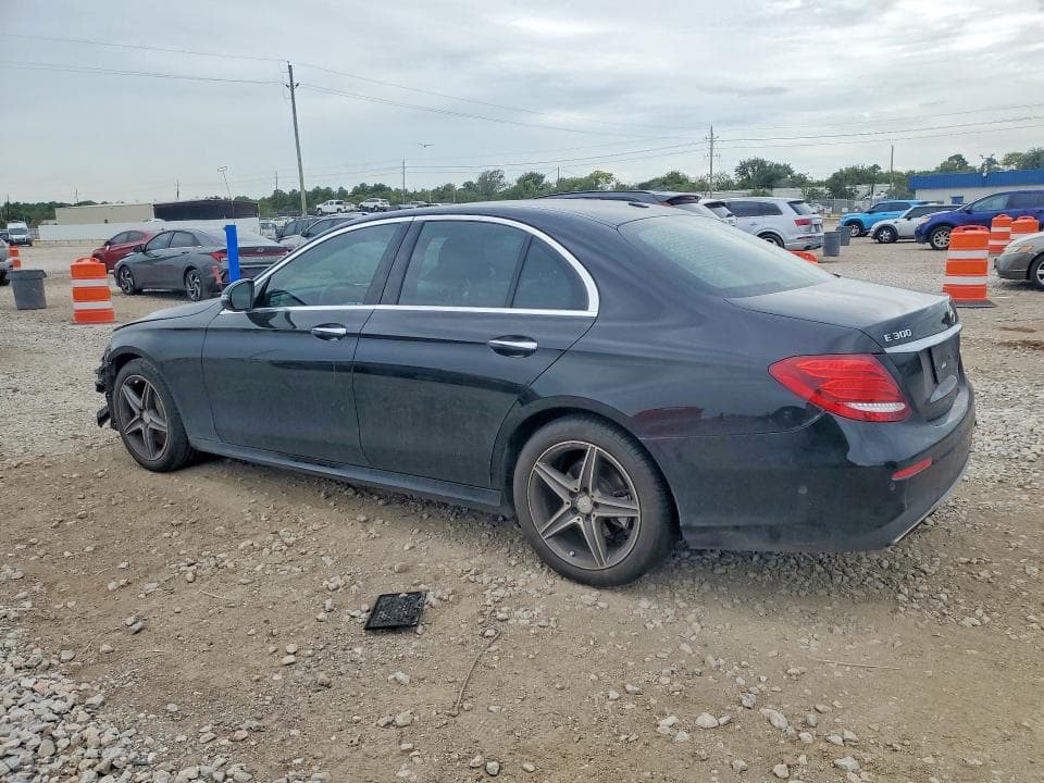 2017 MERCEDES-BENZ E 300 2