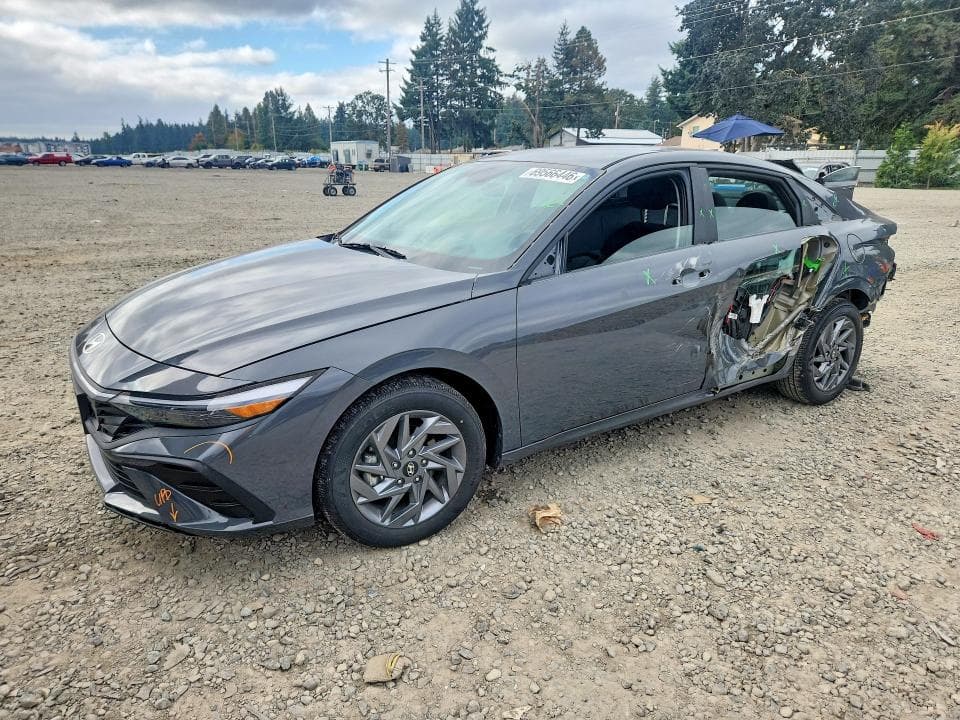 2024 HYUNDAI ELANTRA BLUE - 1