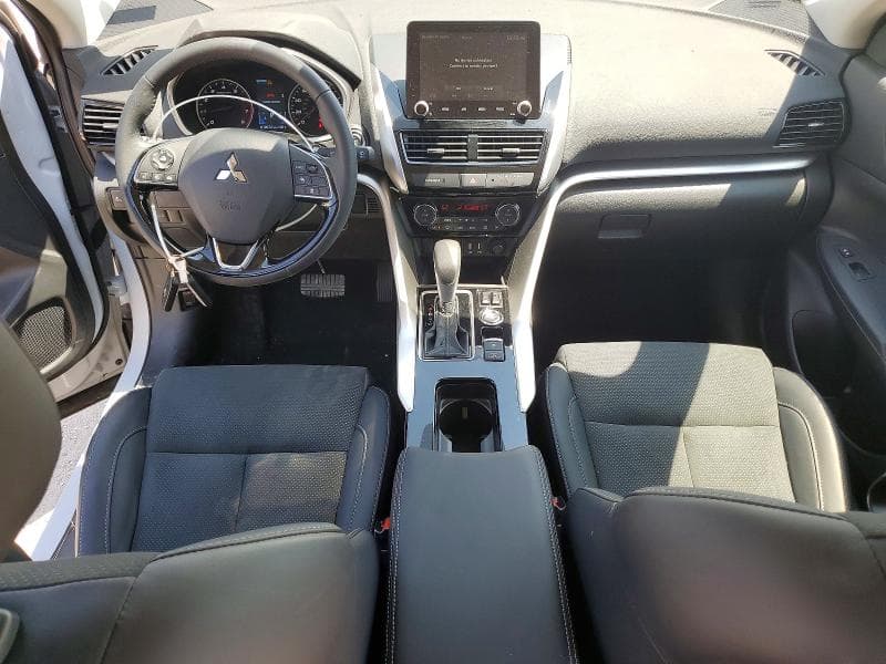 2025 MITSUBISHI ECLIPSE CROSS SE 8
