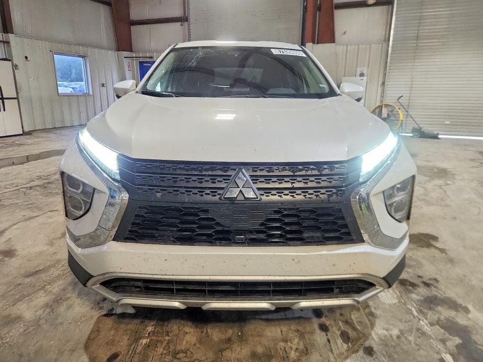 2026 MITSUBISHI ECLIPSE CROSS SE 5