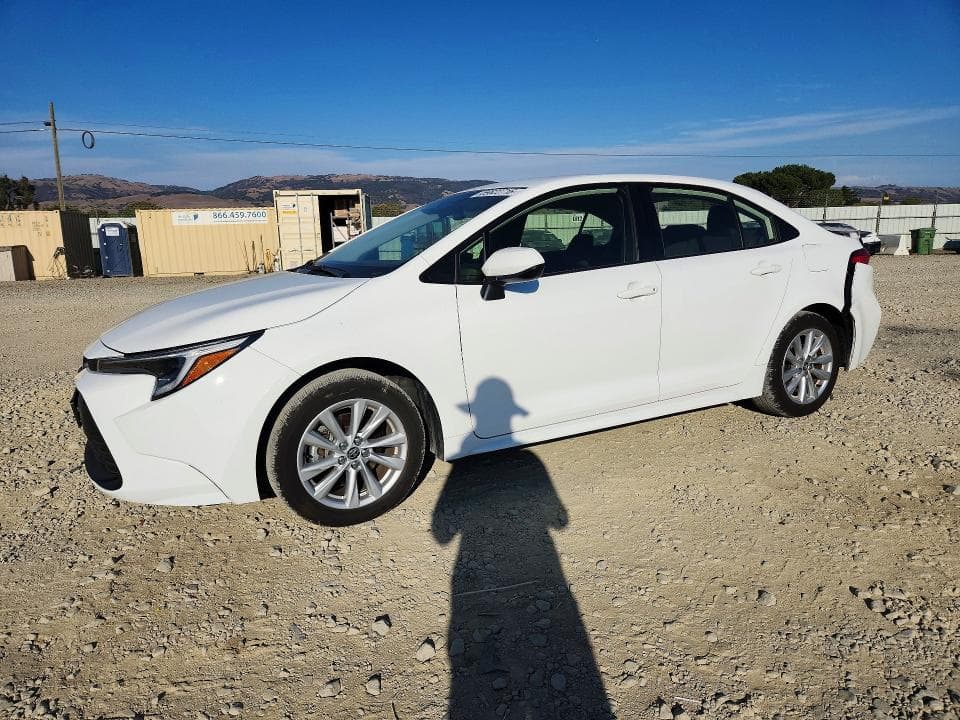 2025 TOYOTA COROLLA HYBRID LE - 1