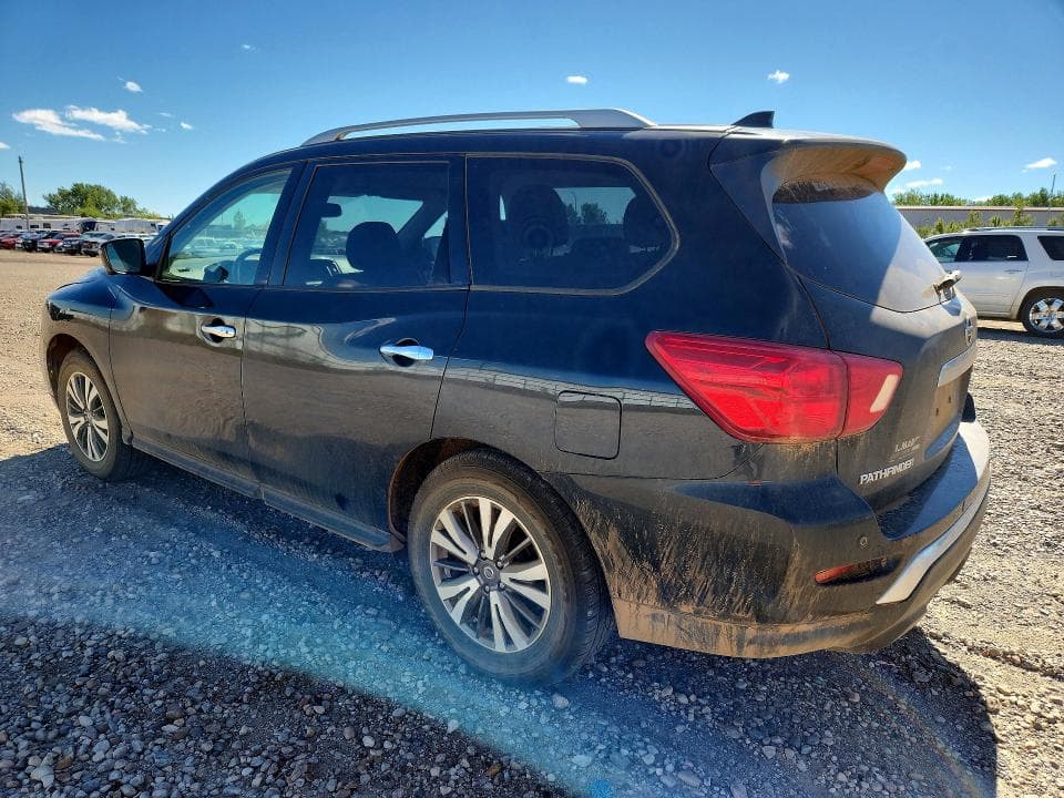 2019 NISSAN PATHFINDER SL 2