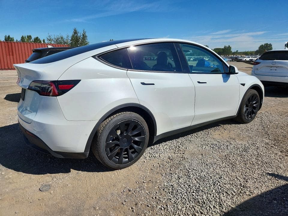 2022 TESLA MODEL Y 3