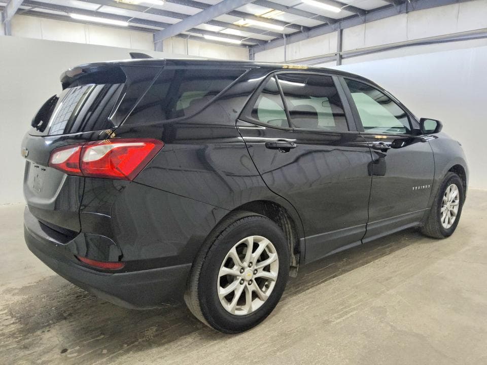 2020 CHEVROLET EQUINOX LS 3