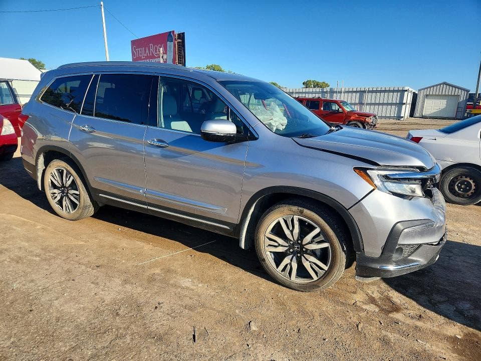 2019 HONDA PILOT TOURING 4