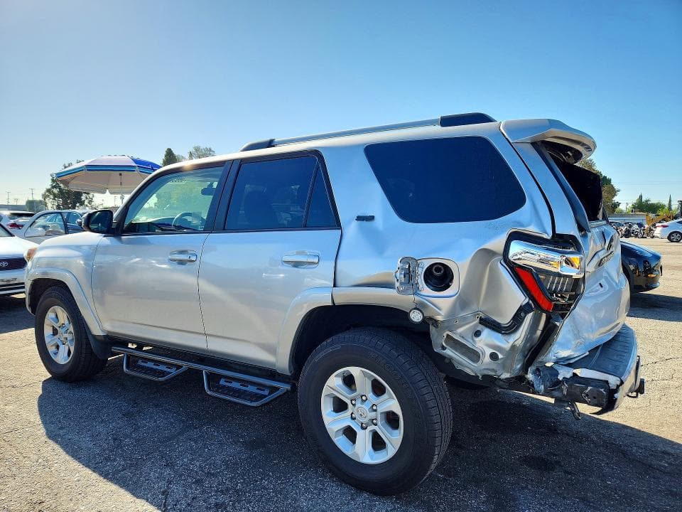 2019 TOYOTA 4RUNNER SR5 2