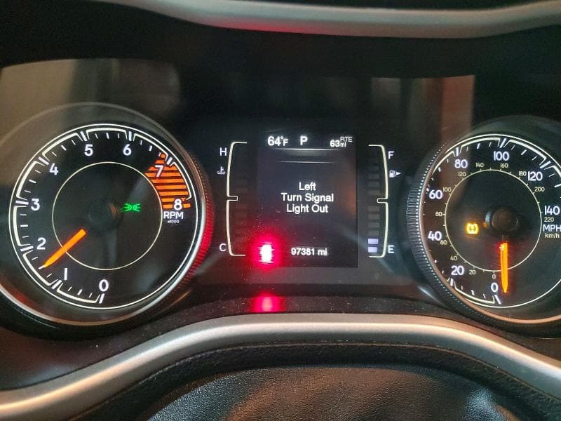 2018 JEEP CHEROKEE LATITUDE PLUS 9