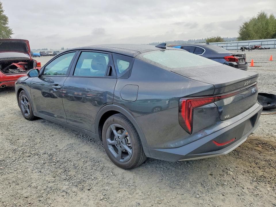 2026 KIA K4 LXS 2